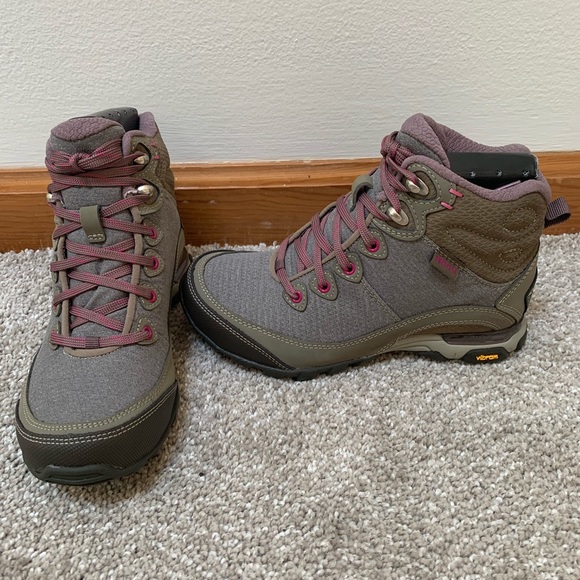 Ahnu Women’s Hiking Boots Size 5.5 - Picture 3 of 7